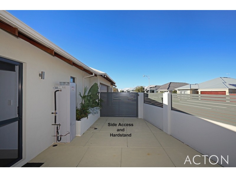 20 Bridgewater Boulevard, Erskine WA 6210