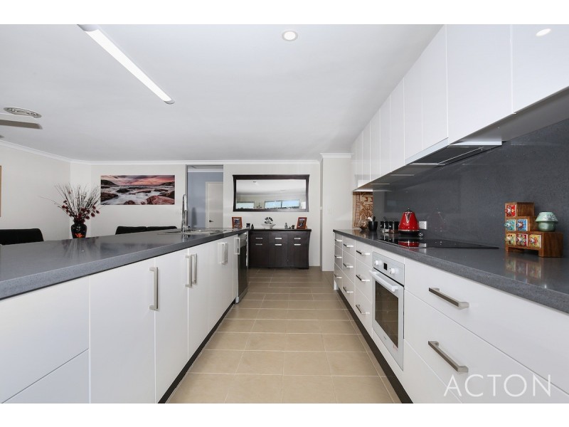 2 Jollup Way, Ravenswood WA 6208