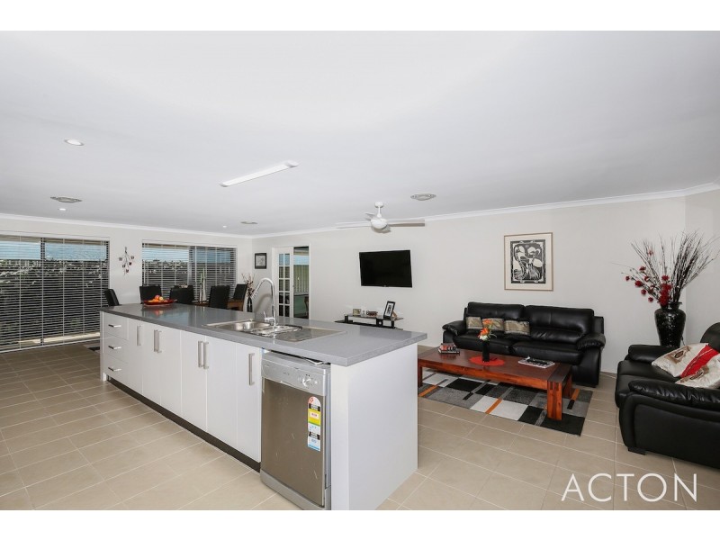 2 Jollup Way, Ravenswood WA 6208