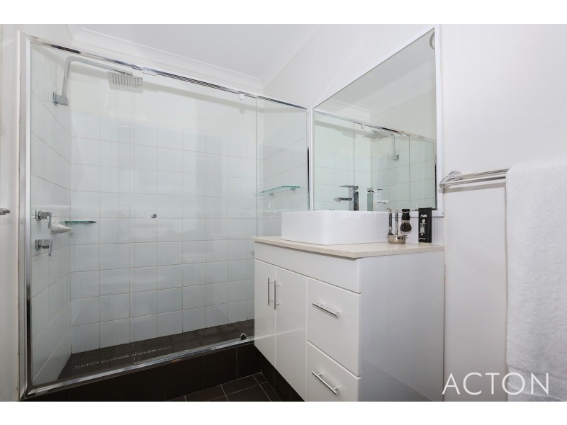 2 Jollup Way, Ravenswood WA 6208