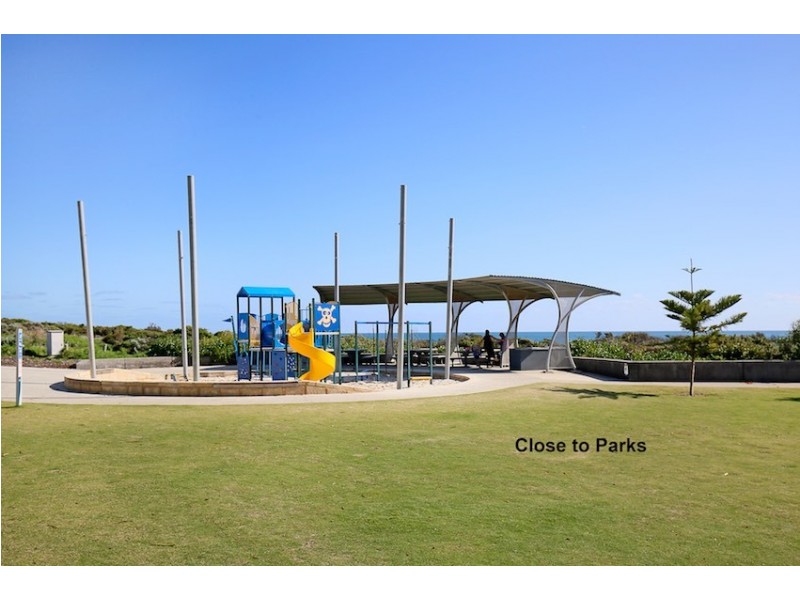 61 Karon Vista, Halls Head WA 6210