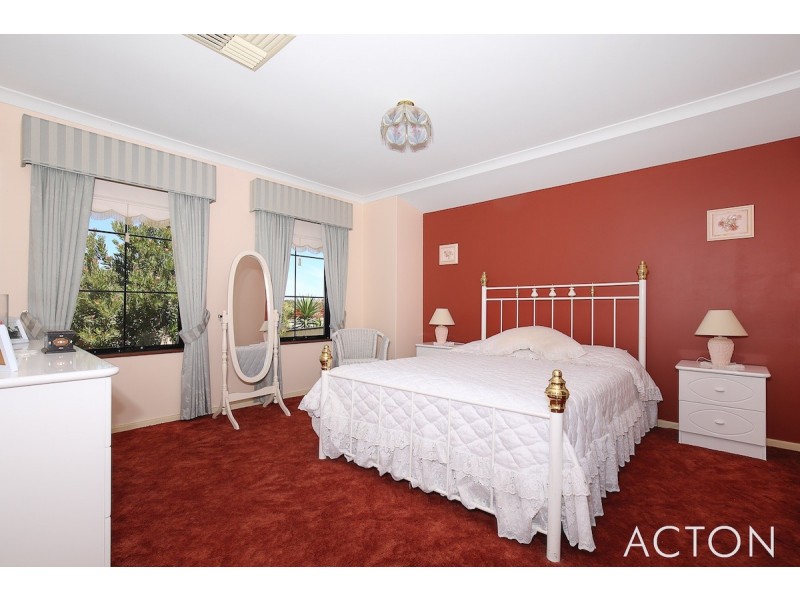 35 Dampier Avenue, Falcon WA 6210