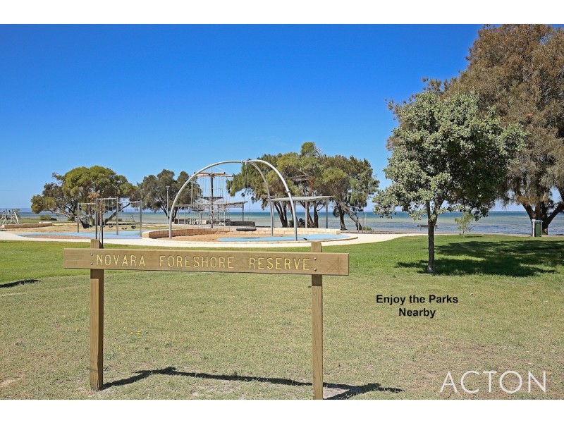 35 Dampier Avenue, Falcon WA 6210