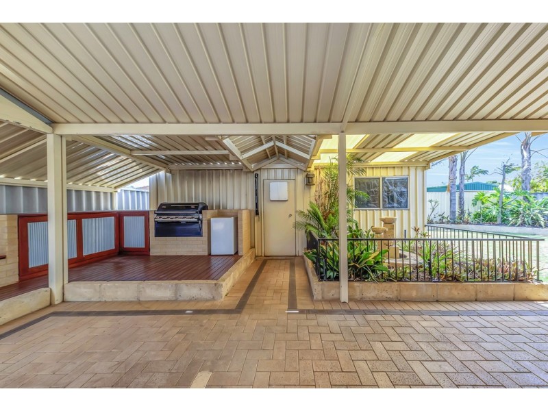 47 Templetonia Promenade, Halls Head WA 6210
