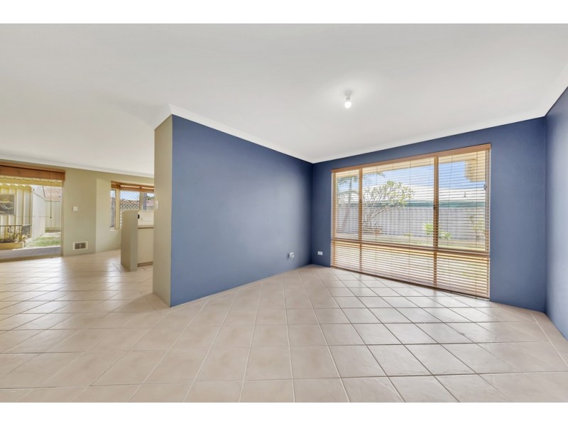 47 Templetonia Promenade, Halls Head WA 6210