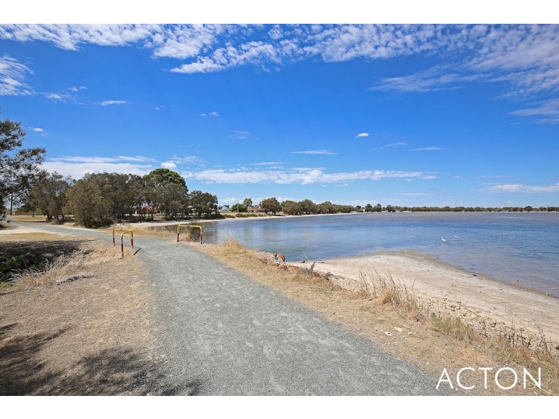 4 Tanderra Place, South Yunderup WA 6208