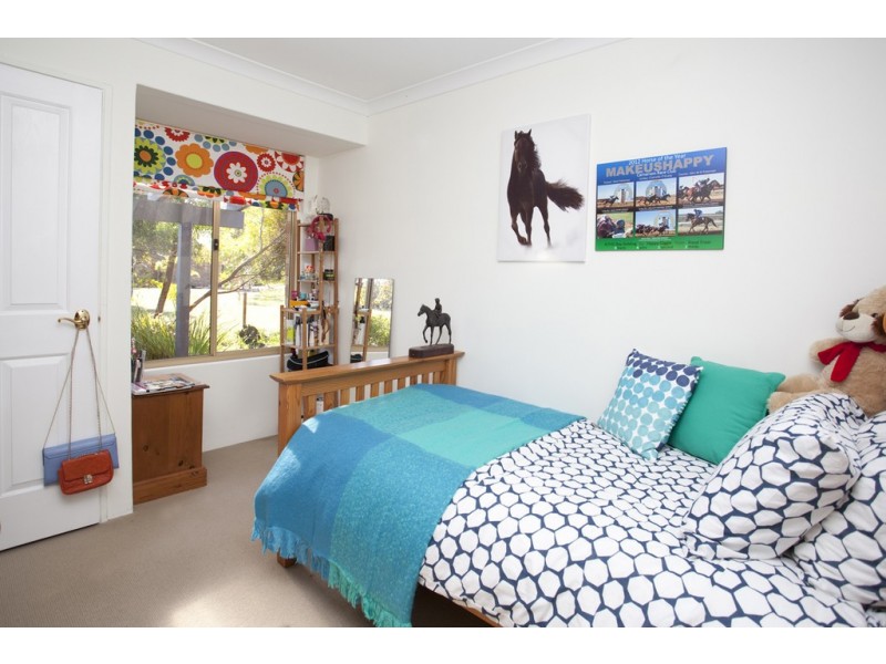 22 Eyre Close, Barragup WA 6209