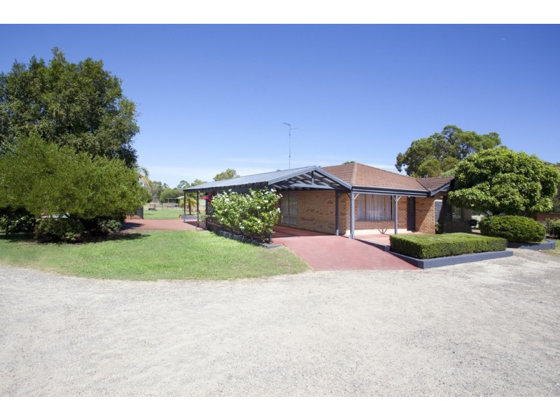 22 Eyre Close, Barragup WA 6209