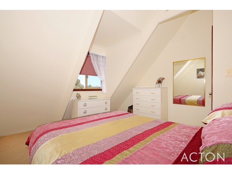 27 Woolah Place, South Yunderup WA 6208