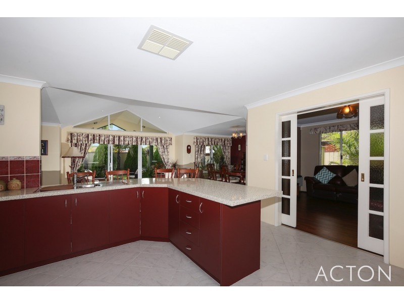 27 Donnybrook Turn, Dawesville WA 6211