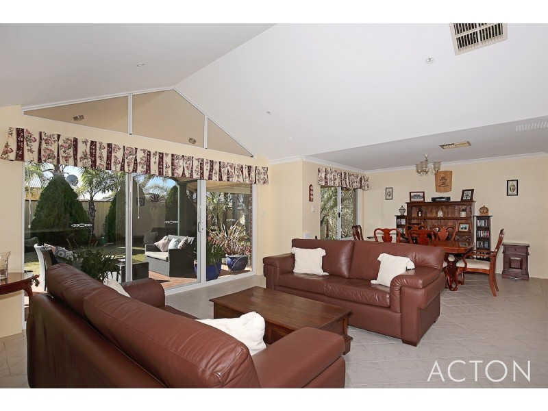 27 Donnybrook Turn, Dawesville WA 6211