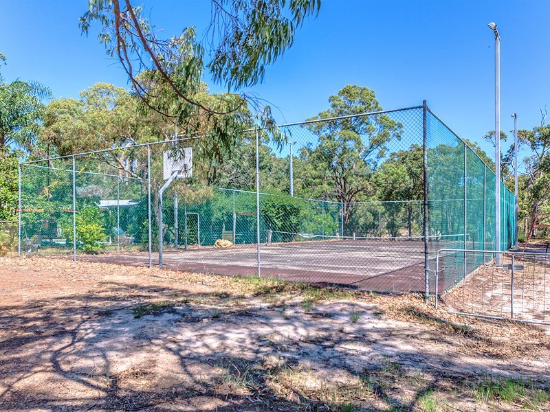 13 Summerfield Road, Serpentine WA 6125