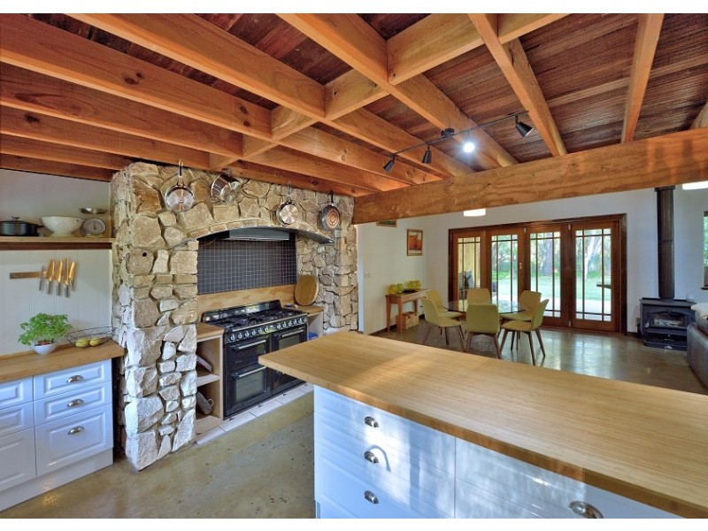 234 Newnham Road, Lake Clifton WA 6215