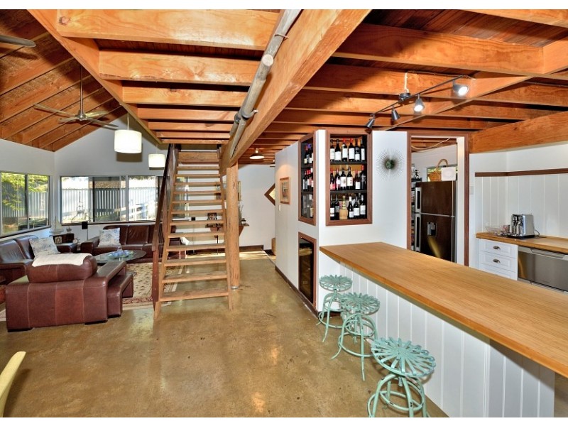 234 Newnham Road, Lake Clifton WA 6215