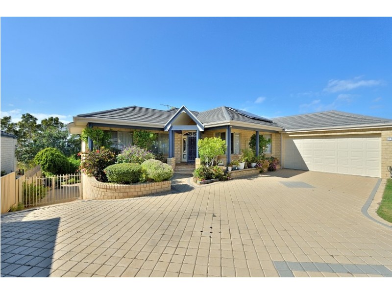 21 Armstrong Street, Halls Head WA 6210