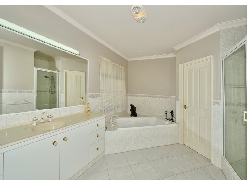 21 Armstrong Street, Halls Head WA 6210