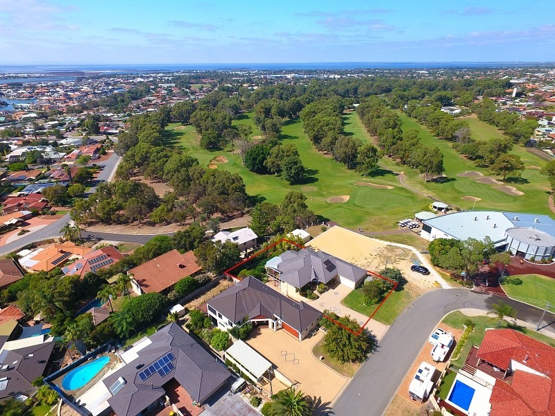 21 Armstrong Street, Halls Head WA 6210