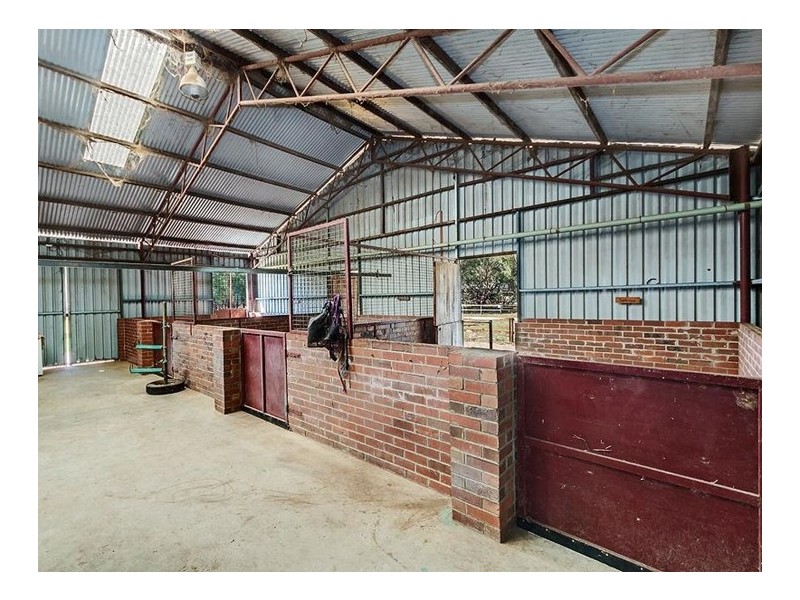 1118 Orton Road, Cardup WA 6122