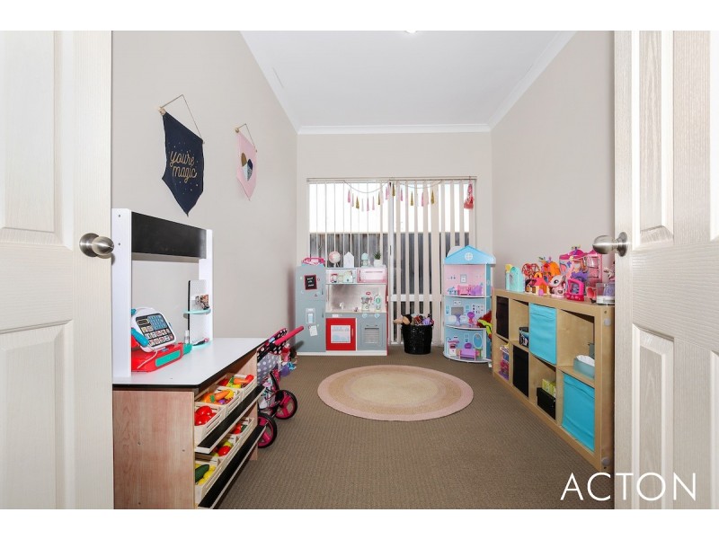 5 Calytrix Way, Halls Head WA 6210