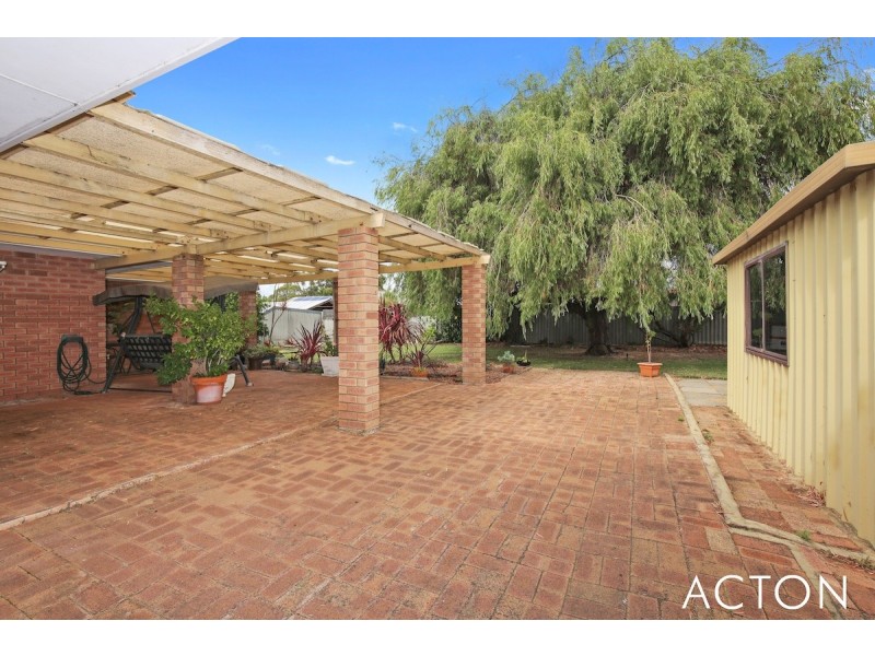 11 Manildra Drive, Dudley Park WA 6210