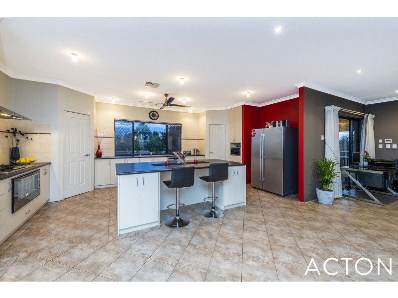 38 Cobb and Co Road, West Pinjarra WA 6208