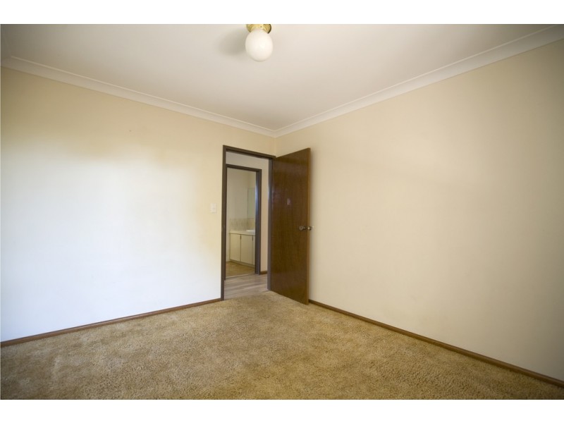 5B Nile Close, Halls Head WA 6210