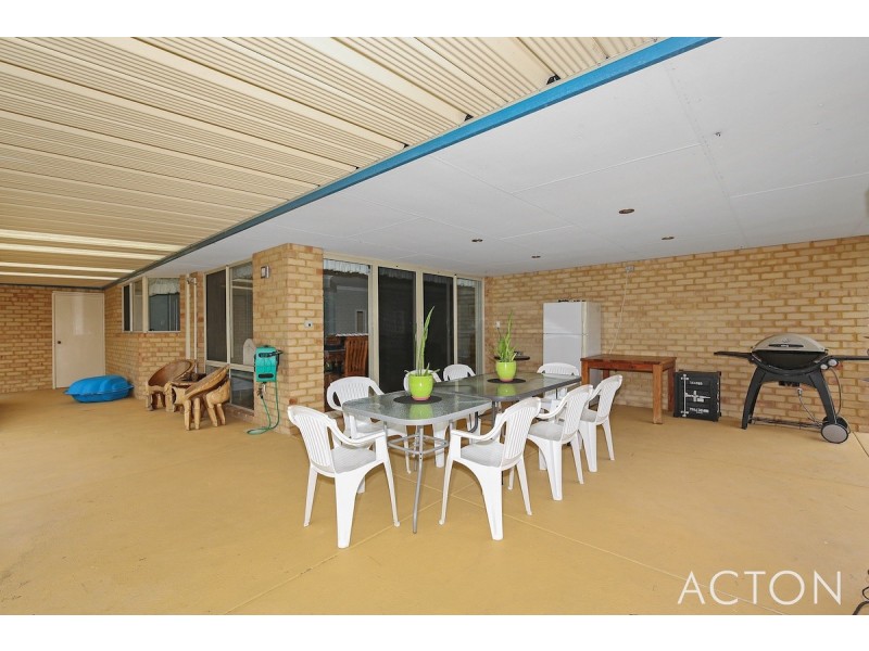 11 Inneston Place, Dawesville WA 6211