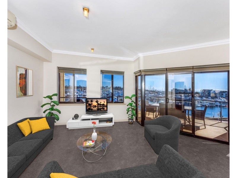 25/37 Dolphin Drive, Mandurah WA 6210