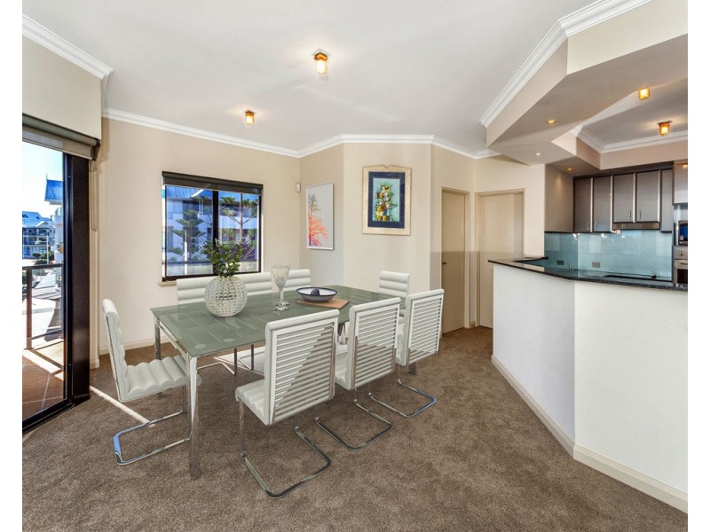 25/37 Dolphin Drive, Mandurah WA 6210