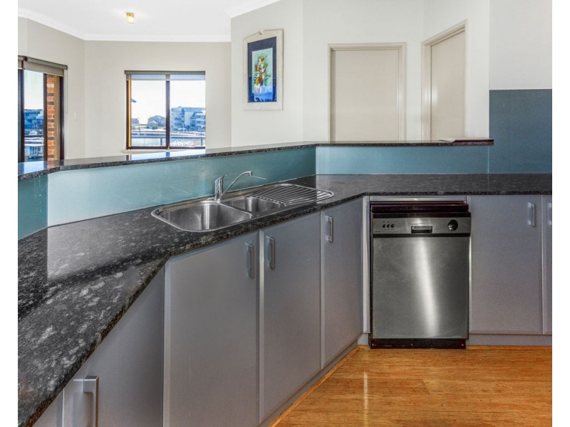 25/37 Dolphin Drive, Mandurah WA 6210