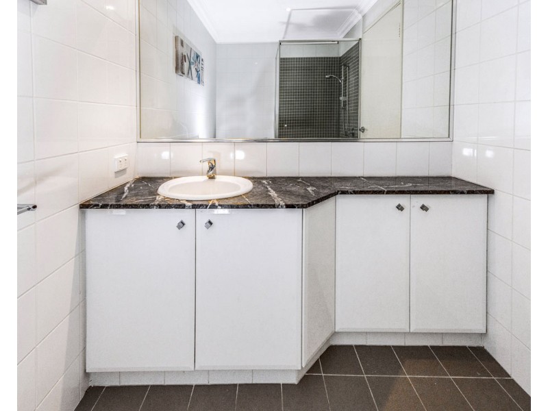 25/37 Dolphin Drive, Mandurah WA 6210