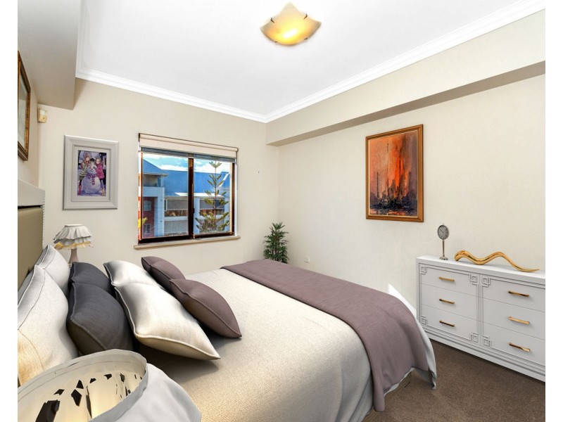 25/37 Dolphin Drive, Mandurah WA 6210