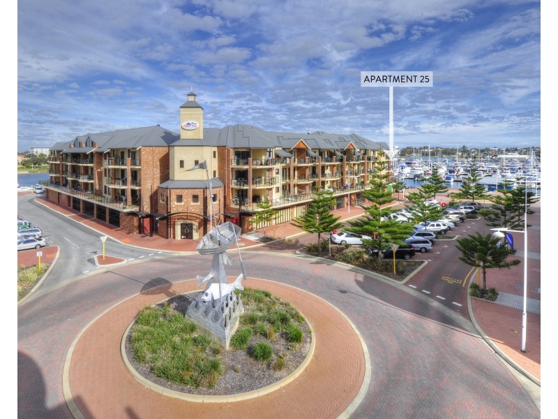 25/37 Dolphin Drive, Mandurah WA 6210