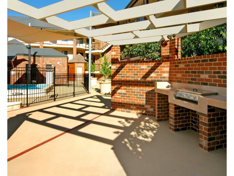 25/37 Dolphin Drive, Mandurah WA 6210