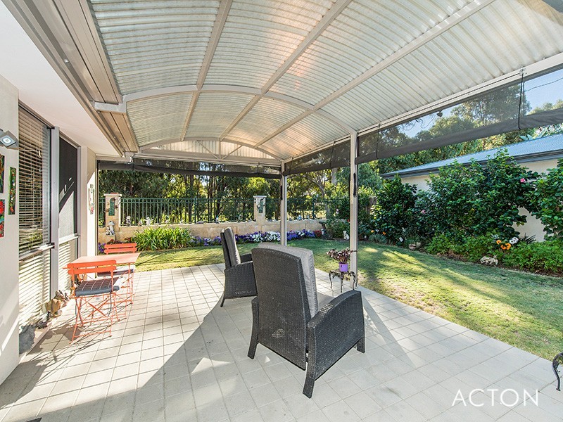 5 Tylney Loop, Meadow Springs WA 6210