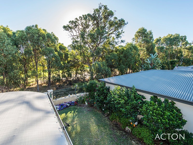 5 Tylney Loop, Meadow Springs WA 6210