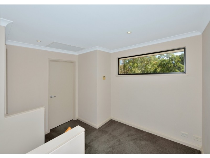 15 Malone Loop, Meadow Springs WA 6210