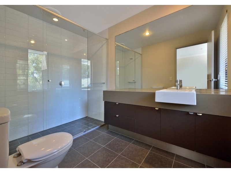 15 Malone Loop, Meadow Springs WA 6210