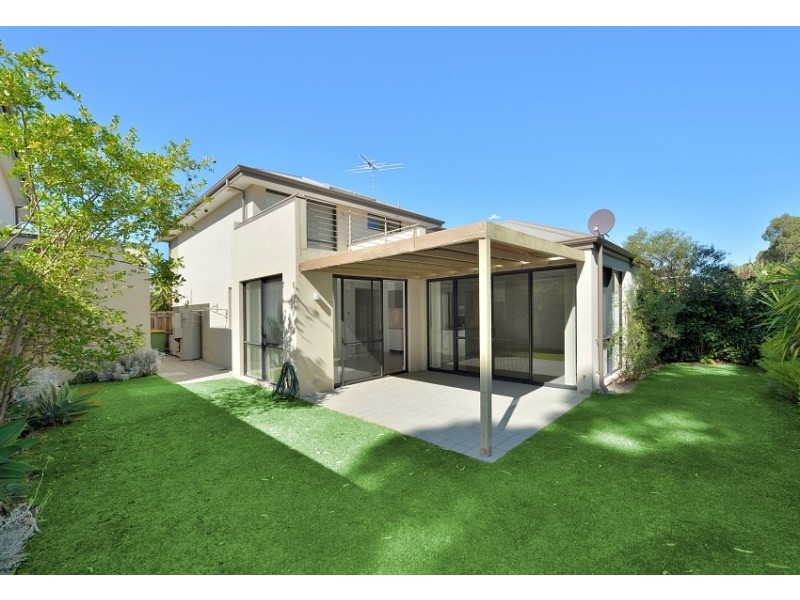 15 Malone Loop, Meadow Springs WA 6210