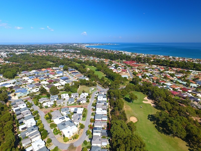 15 Malone Loop, Meadow Springs WA 6210