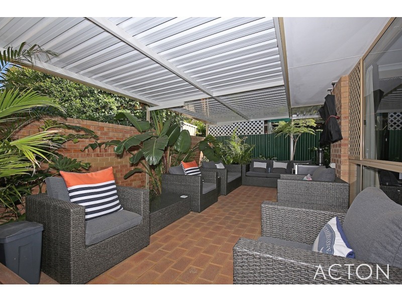 2/30 Stewart Street, Mandurah WA 6210