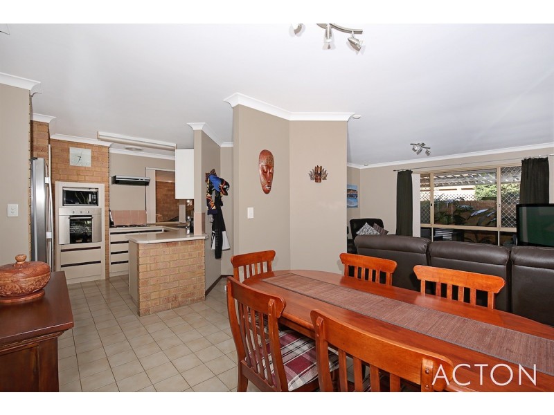2/30 Stewart Street, Mandurah WA 6210