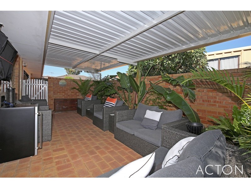 2/30 Stewart Street, Mandurah WA 6210