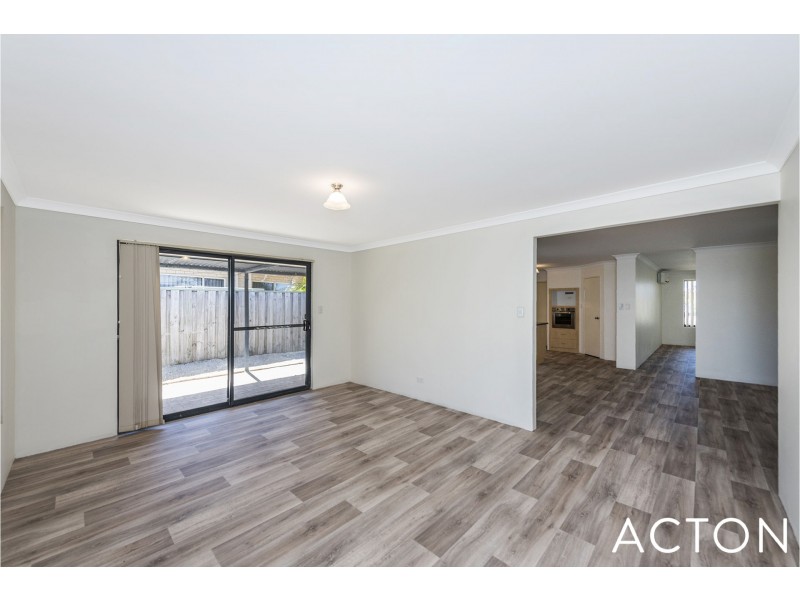 6 Tingle Way, Halls Head WA 6210