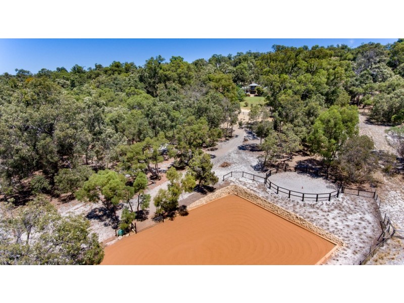 8 Harvey View Drive, Herron WA 6211