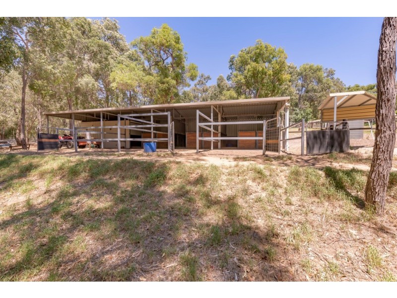 8 Harvey View Drive, Herron WA 6211