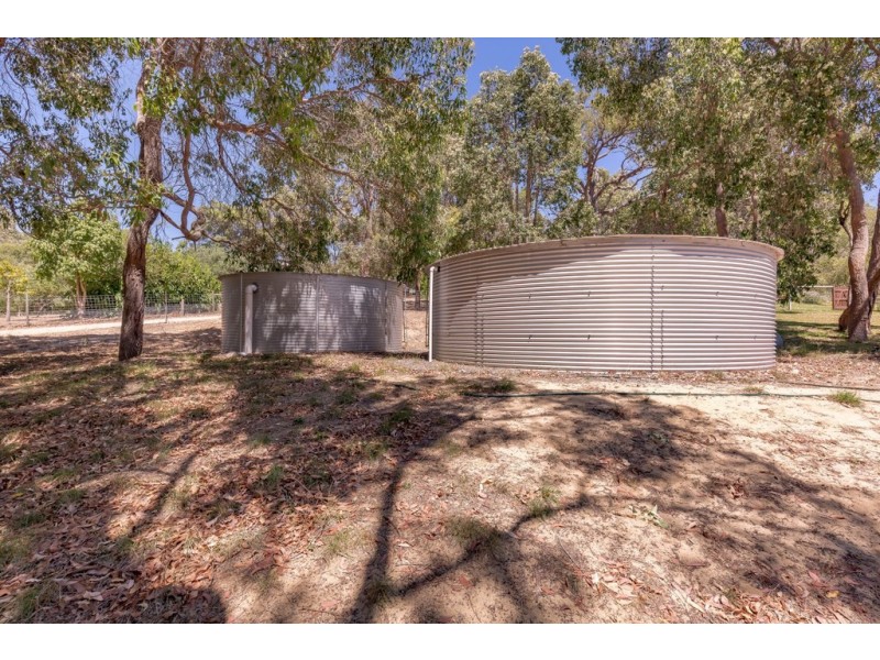 8 Harvey View Drive, Herron WA 6211