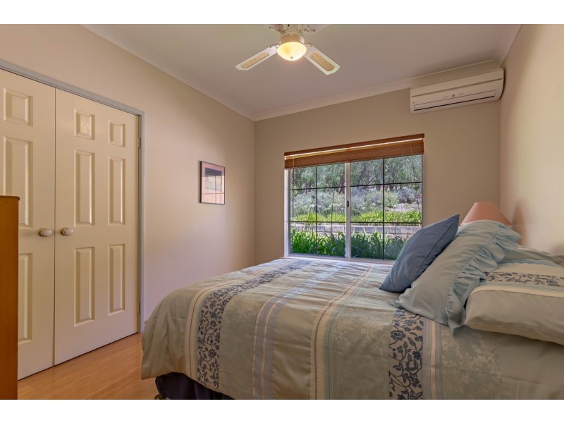 8 Harvey View Drive, Herron WA 6211