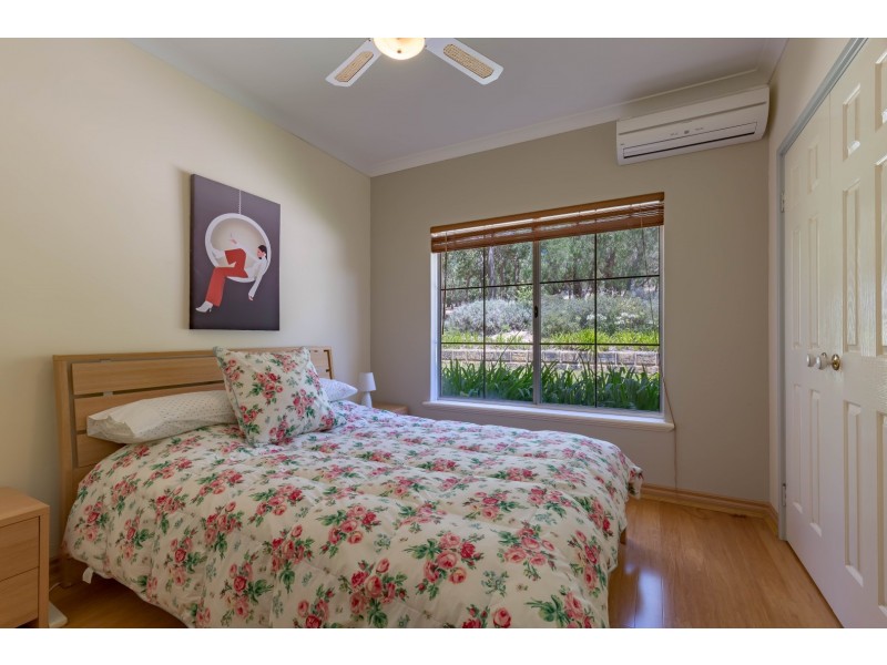 8 Harvey View Drive, Herron WA 6211