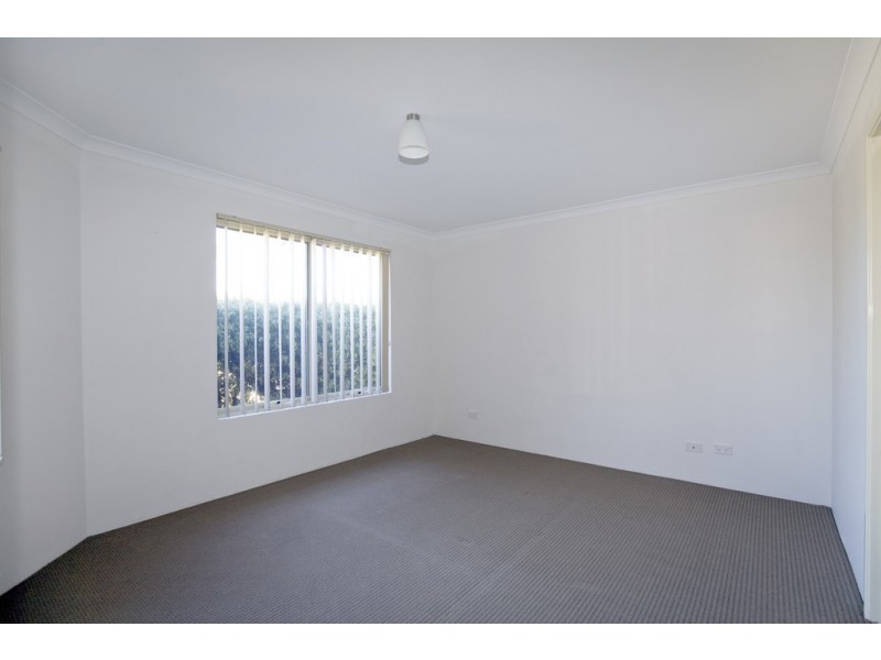 7 Jolly Rambler Blvd, Ravenswood WA 6208